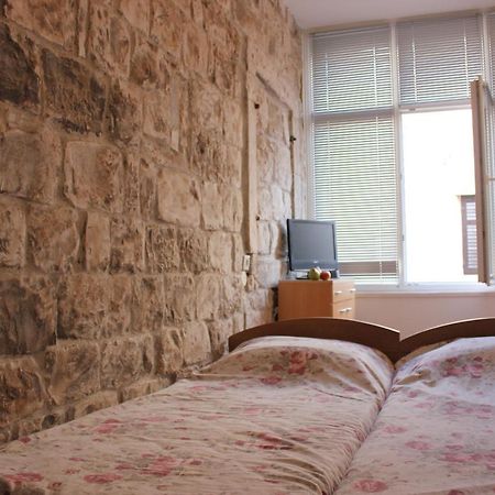 Lira - Studio Apartment Trogir Dış mekan fotoğraf