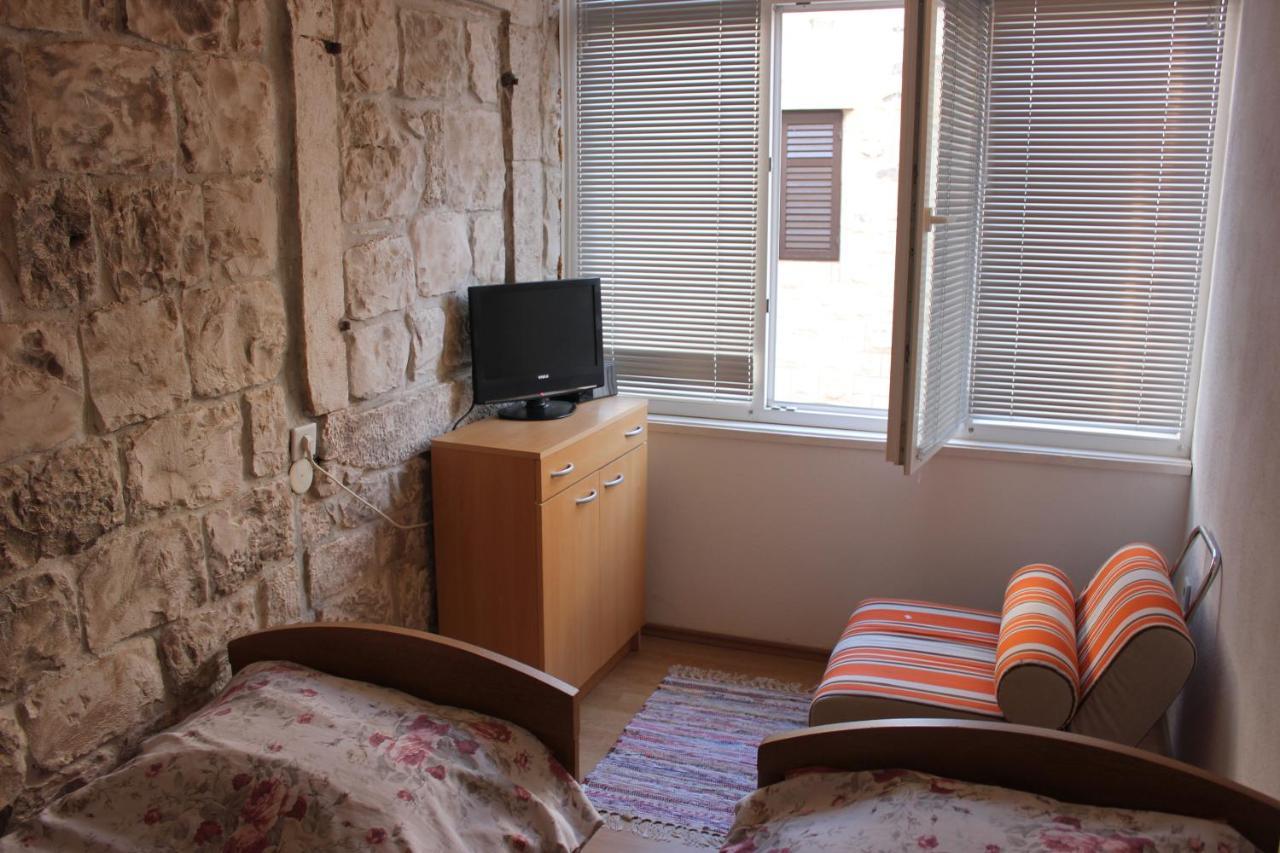 Lira - Studio Apartment Trogir Dış mekan fotoğraf