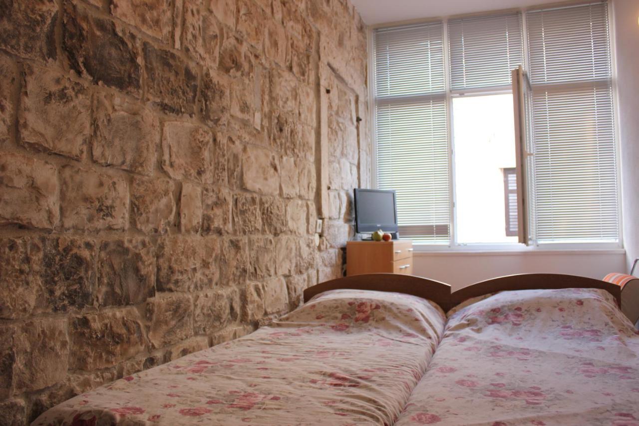 Lira - Studio Apartment Trogir Dış mekan fotoğraf